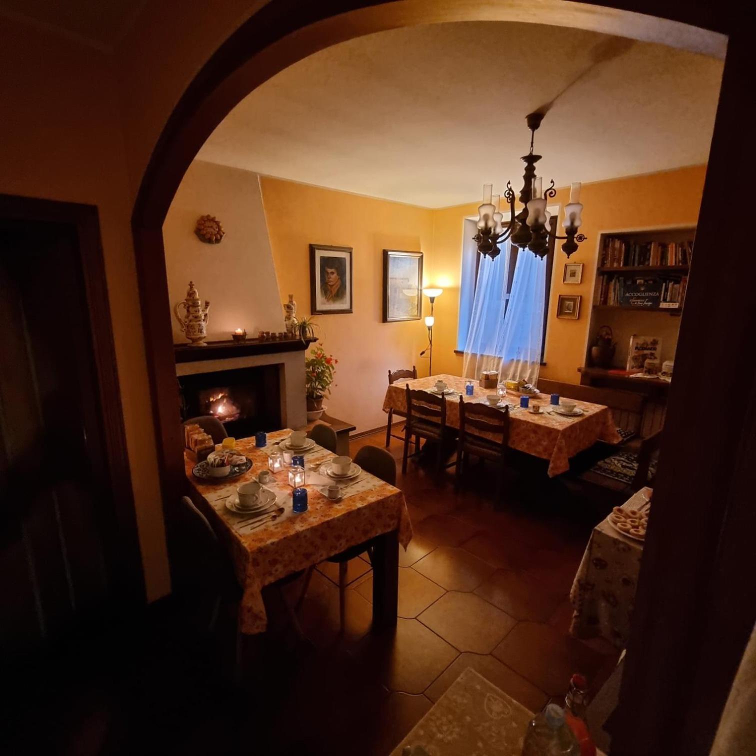A Collodi Io & Mamma100 M Dal Parco Di Pinocchio Bed & Breakfast Eksteriør bilde